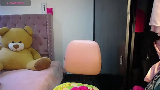 kattybbwbigboobs  online show from June 8, 2026, 8:31 pm