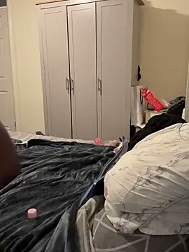 Snapshot of bry8661 chatting on December 5, 2025, 9:30 am bry8661 online show from December 5, 2025, 9:30 am