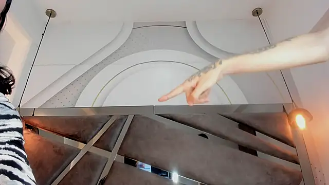 Snapshot of isaa_and_juanjo chatting on February 14, 2026, 3:51 am isaa and juanjo online show from February 14, 2026, 3:51 am