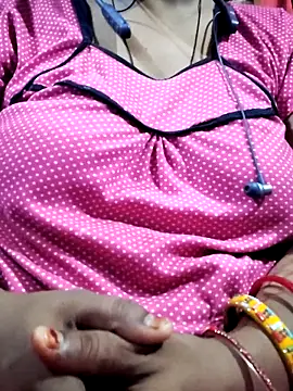 Snapshot of Mastani_bhabhi chatting on June 17, 2026, 6:18 pm Mastani bhabhi online show from June 17, 2026, 6:18 pm