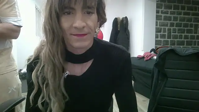 Snapshot of samia42 chatting on November 16, 2025, 10:02 pm samia42 online show from November 16, 2025, 10:02 pm