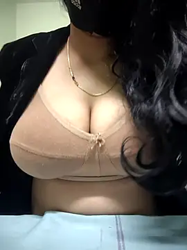 Hot--sexyGirl online show from December 16, 2025, 2:10 pm