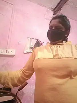 Snapshot of Janhvi_bhabhi_ji chatting on February 1, 2026, 11:52 am Janhvi bhabhi ji online show from February 1, 2026, 11:52 am