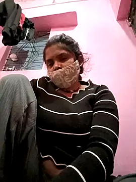 Snapshot of Janhvi_bhabhi_ji chatting on November 30, 2025, 8:31 pm Janhvi bhabhi ji online show from November 30, 2025, 8:31 pm