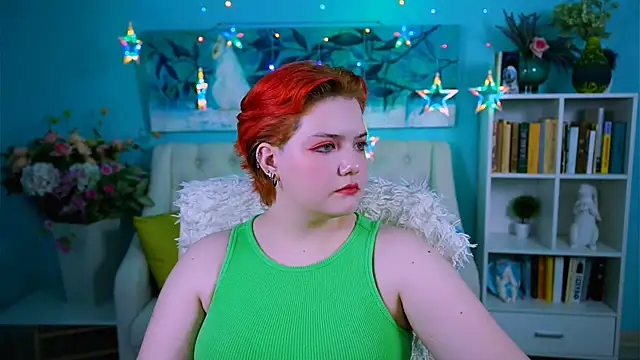 Snapshot of VettaAdams chatting on November 14, 2025, 9:02 am VettaAdams online show from November 14, 2025, 9:02 am