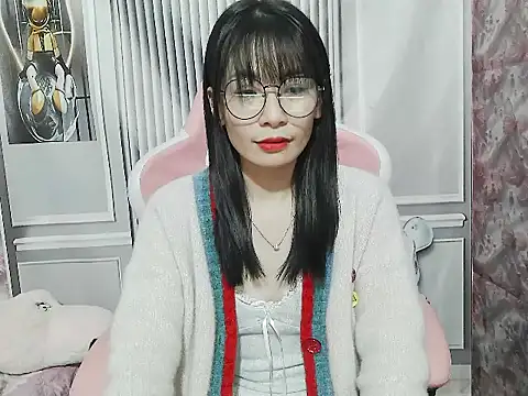 Snapshot of Ella039 chatting on December 14, 2025, 3:28 pm Ella039 online show from December 14, 2025, 3:28 pm