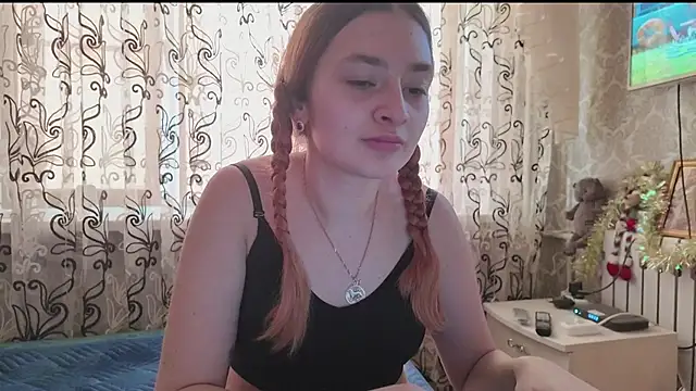 Snapshot of SweetLiaison chatting on March 13, 2026, 5:34 am SweetLiaison online show from March 13, 2026, 5:34 am