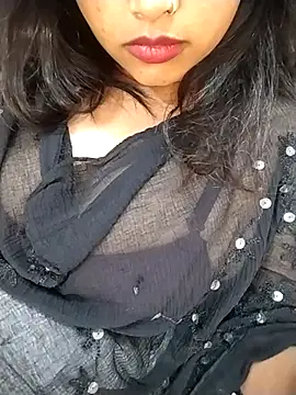 Sexy Divya   online show from May 10, 2026, 12:31 pm