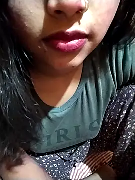 Sexy Divya   online show from March 1, 2026, 5:24 pm