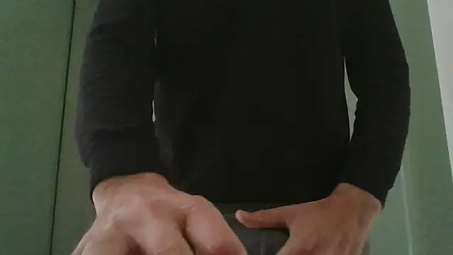 CuteDaddy92 online show from February 10, 2026, 12:48 pm