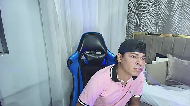 Snapshot of latingentx_vc chatting on November 8, 2025, 11:58 am latingentx vc online show from November 8, 2025, 11:58 am