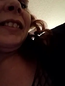 Snapshot of nikkibae33 chatting on March 25, 2026, 8:35 am nikkibae33 online show from March 25, 2026, 8:35 am