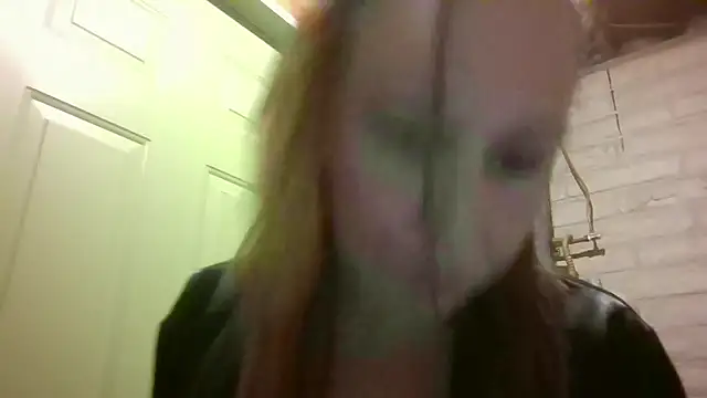 Snapshot of nikkibae33 chatting on March 30, 2026, 8:05 am nikkibae33 online show from March 30, 2026, 8:05 am