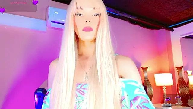 AnnaRouseQueen online show from February 3, 2026, 2:53 am