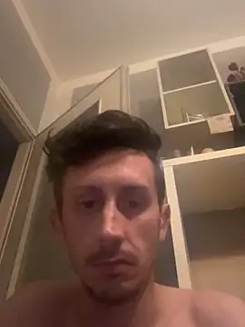 Dildapassivella online show from November 7, 2025, 6:45 pm