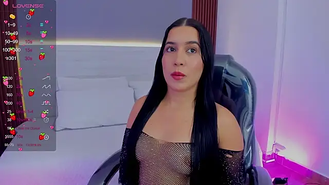 Snapshot of Amy_Leah chatting on December 4, 2025, 7:13 pm Amy Leah online show from December 4, 2025, 7:13 pm