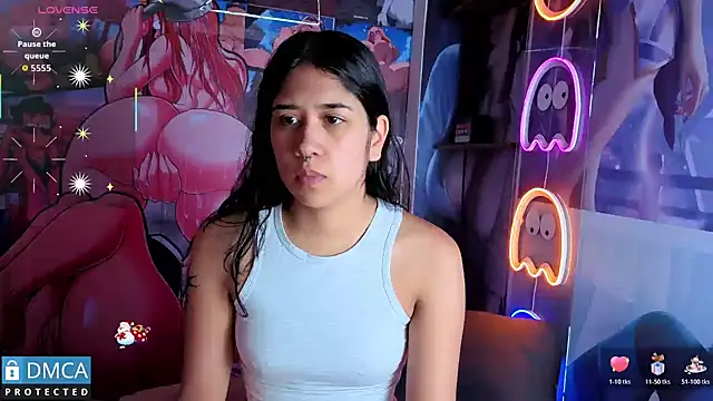 Snapshot of sofia_sstonee_ chatting on January 7, 2026, 11:04 am sofia sstonee online show from January 7, 2026, 11:04 am