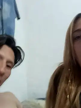 xXAndreyAndMariaXx online show from November 10, 2025, 11:15 am