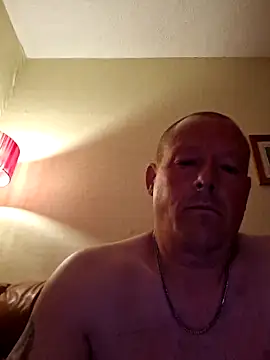 Snapshot of Tyson120 chatting on May 15, 2026, 10:52 pm Tyson120 online show from May 15, 2026, 10:52 pm
