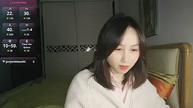 Snapshot of Ella61 chatting on November 13, 2025, 12:53 pm Ella61 online show from November 13, 2025, 12:53 pm