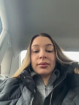 SashaCatt online show from March 25, 2026, 9:08 am