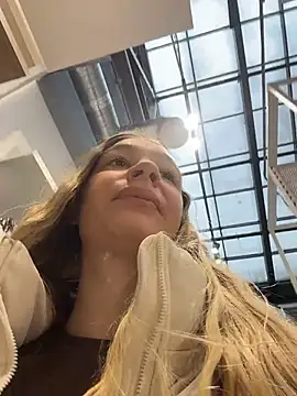 SashaCatt online show from February 20, 2026, 7:54 am