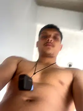 Snapshot of Jockeyn chatting on December 14, 2025, 2:44 pm Jockeyn online show from December 14, 2025, 2:44 pm