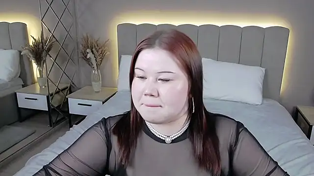 EvaNova  online show from May 8, 2026, 10:52 am