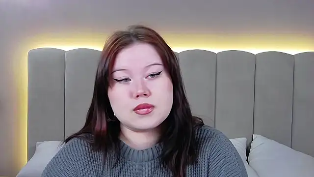 Snapshot of EvaNova_ chatting on February 25, 2026, 4:23 am EvaNova online show from February 25, 2026, 4:23 am