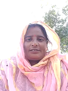 Snapshot of Quin_love143 chatting on November 29, 2025, 6:46 am Quin love143 online show from November 29, 2025, 6:46 am