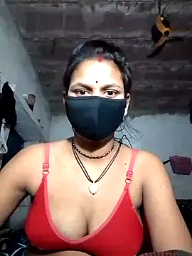 LOVE FI95 online show from November 12, 2025, 3:16 pm