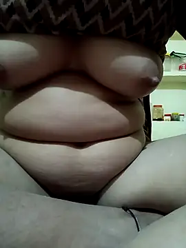 LOVE FI95 online show from November 28, 2025, 4:56 am