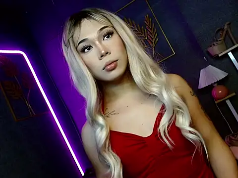 slutty lauraxxx online show from February 11, 2026, 10:04 am