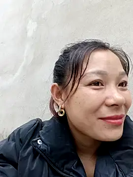 Snapshot of Lyla_john chatting on December 16, 2025, 9:46 am Lyla john online show from December 16, 2025, 9:46 am