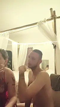 MickNanaa online show from November 13, 2025, 3:05 pm