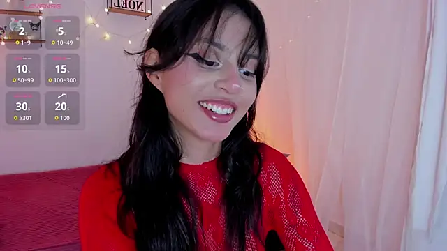 Tamara Aluna  online show from December 22, 2025, 11:27 pm