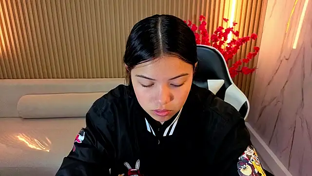 venus velvet tp online show from April 10, 2026, 12:34 pm