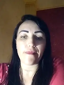 ArianaXFresh online show from November 19, 2025, 9:48 pm