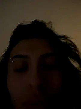 VenusEliteCo online show from November 9, 2025, 7:40 pm