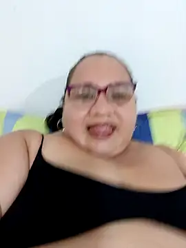 Snapshot of HotXXXgirl_01 chatting on November 10, 2025, 11:10 pm HotXXXgirl 01 online show from November 10, 2025, 11:10 pm