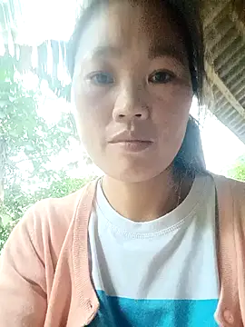 Snapshot of blonde_blg chatting on November 9, 2025, 9:13 am blonde blg online show from November 9, 2025, 9:13 am