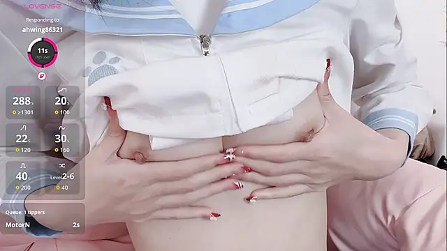 Snapshot of lris-Beauty chatting on January 8, 2026, 2:39 am lris-Beauty online show from January 8, 2026, 2:39 am