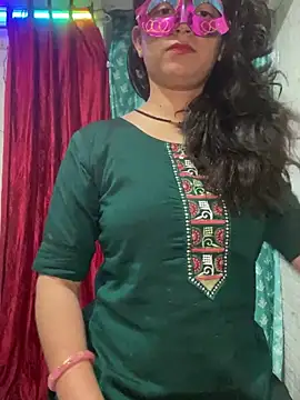 Red Queen 11 online show from February 15, 2026, 7:02 pm