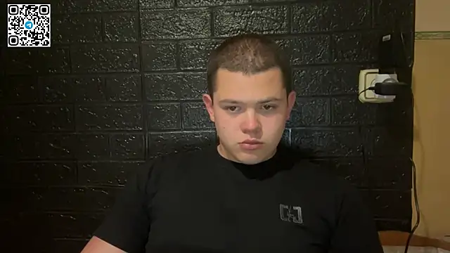 Snapshot of CuteButNaughty_ chatting on May 31, 2026, 7:58 pm CuteButNaughty online show from May 31, 2026, 7:58 pm