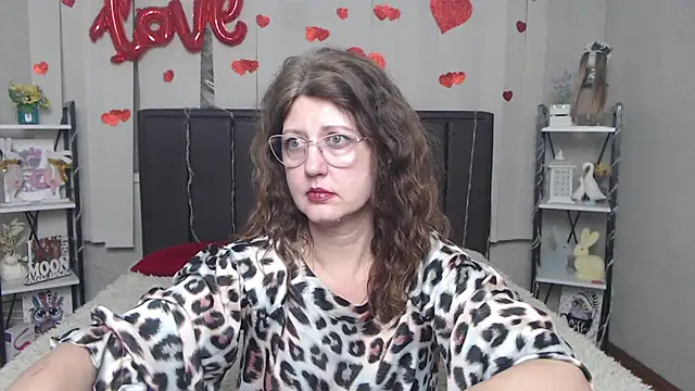 RoseHille online show from April 16, 2026, 5:14 pm