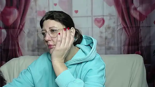 RoseHille online show from February 8, 2026, 6:22 am