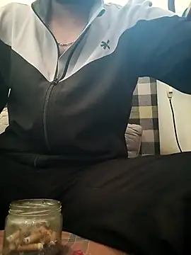 MrToxxic online show from November 13, 2025, 9:24 am