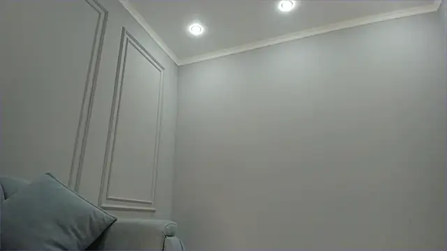 Snapshot of rose_hitakayama chatting on December 2, 2025, 1:06 am rose hitakayama online show from December 2, 2025, 1:06 am