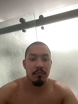 Snapshot of strawberry200512 chatting on November 22, 2025, 9:30 am strawberry200512 online show from November 22, 2025, 9:30 am