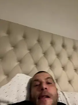 Snapshot of Kinkycouple142 chatting on January 12, 2026, 7:20 pm Kinkycouple142 online show from January 12, 2026, 7:20 pm